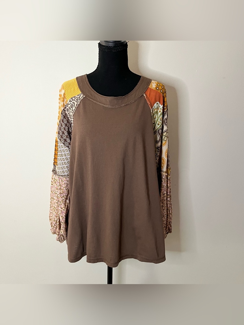Easel Taupe Patchwork Balloon Sleeve Raw Edge Lightweight Boho Oversized Top M